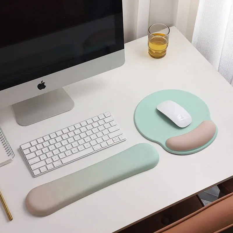 Tapis de souris doux en mousse à mémoire